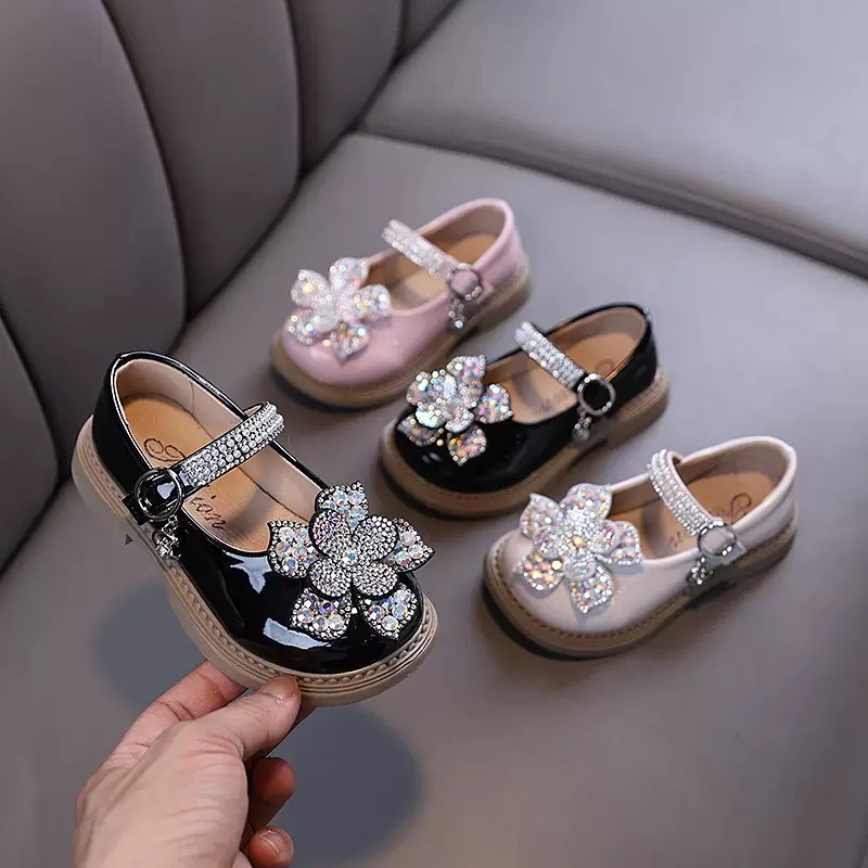 Girl party shoe